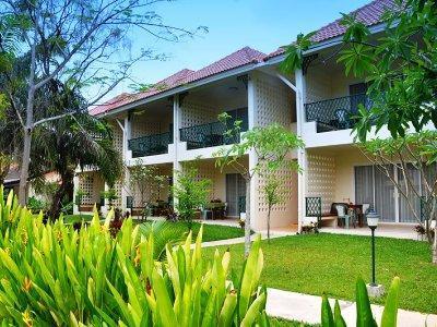 Casuarina Jomtien Hotel- Baramie Residence Exterior photo