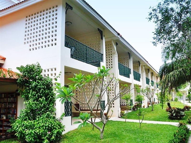 Casuarina Jomtien Hotel- Baramie Residence Exterior photo